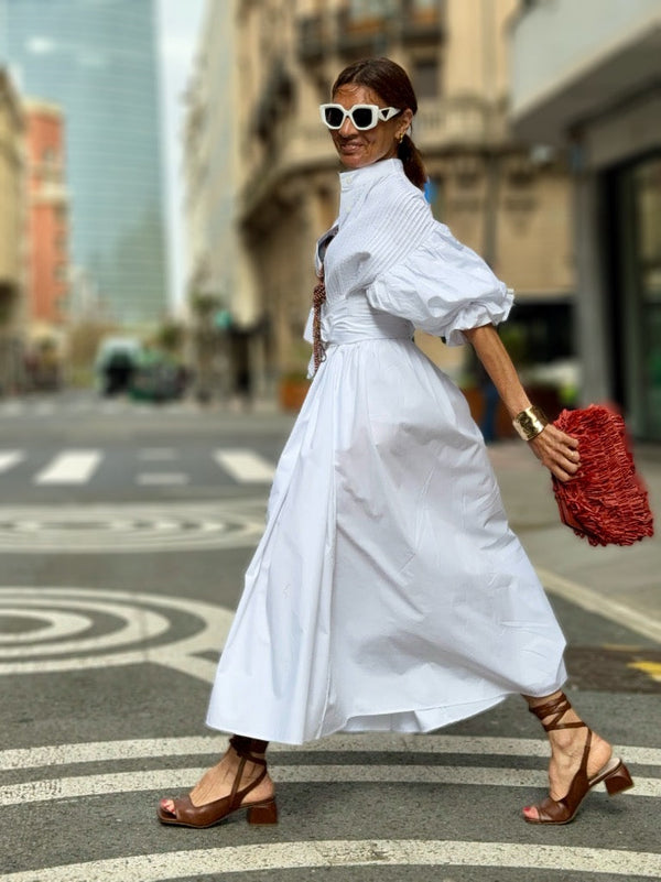 Phoebe White Classic Dress - Timeless Minimalist Elegance